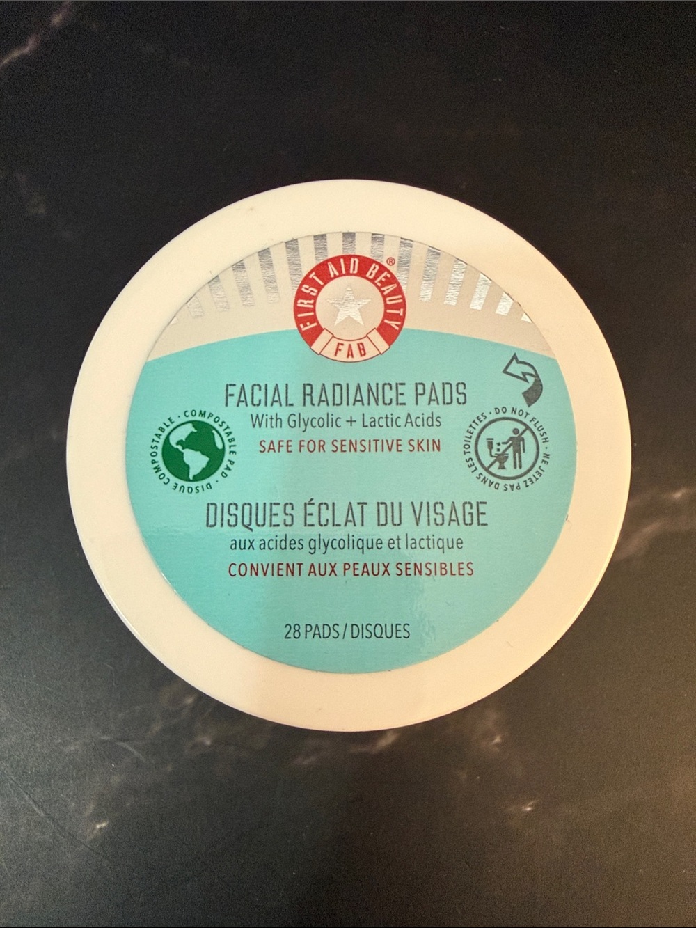 First Aid Beauty Facial Radiance Pads